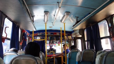 Dans le bus